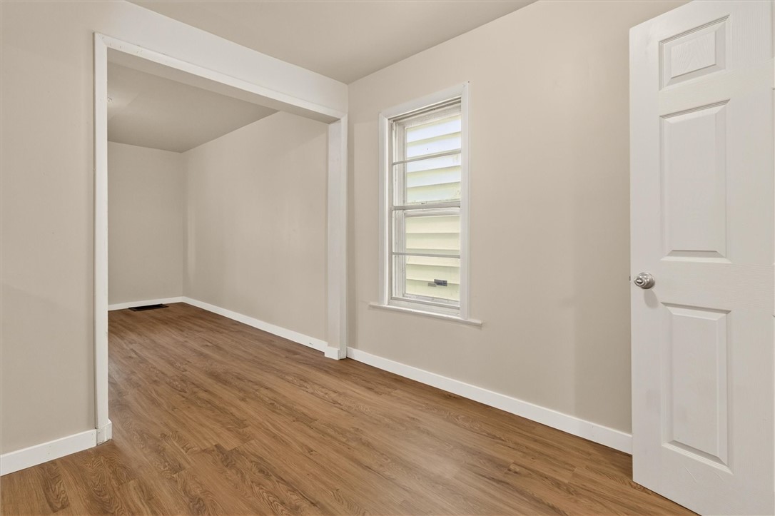 344 Tremont Street Rochester, NY 14608 - Photo 22 of 37