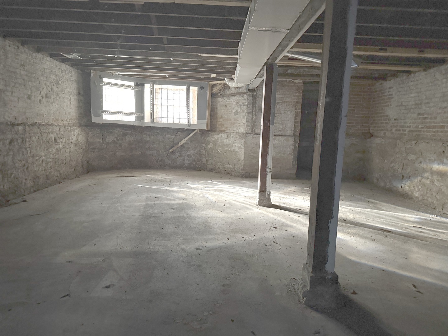 741 North Trumbull Avenue Chicago, IL 60624 - Photo 24 of 28