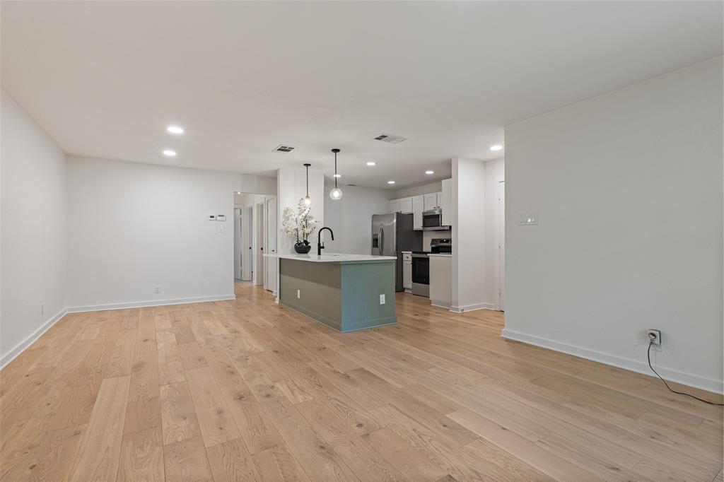 4777 Cedar Springs Road, Unit 3D Dallas, TX 75219 - Photo 24 of 29