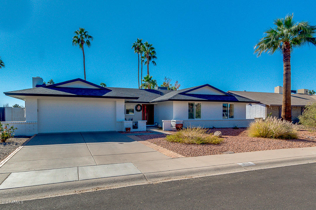 4321 East Hearn Road Phoenix, AZ 85032 - Photo 4 of 49 04-Hearn