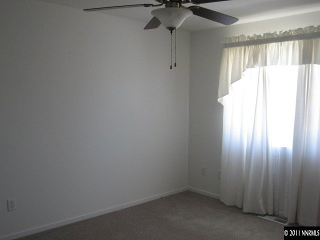 604 Shadow Lane Fernley, NV 89408 - Photo 8 of 13 Photo 8