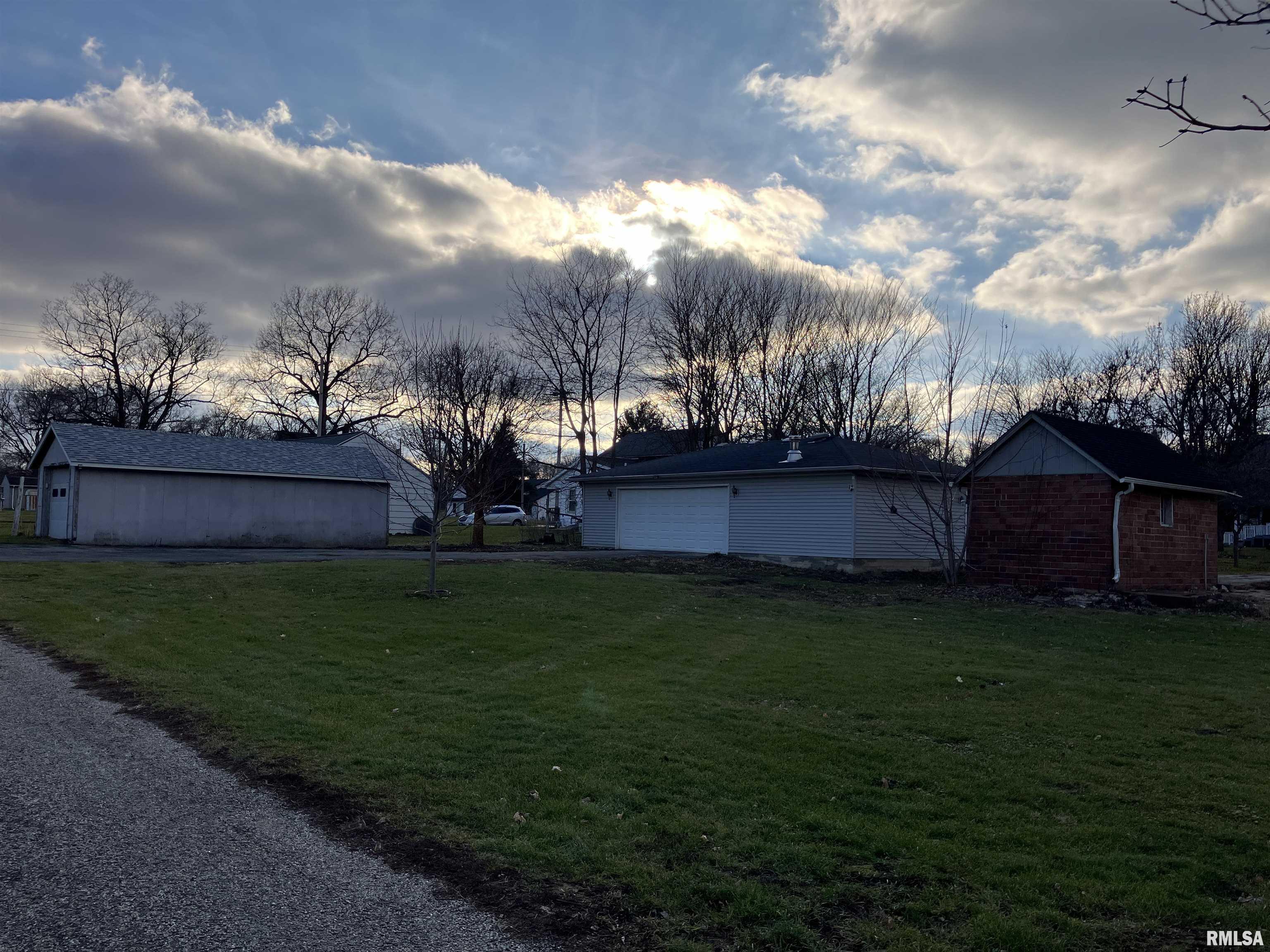 128 South Reed Street Sheffield, IL 61361 - Photo 7 of 12 Gallery Image 7
