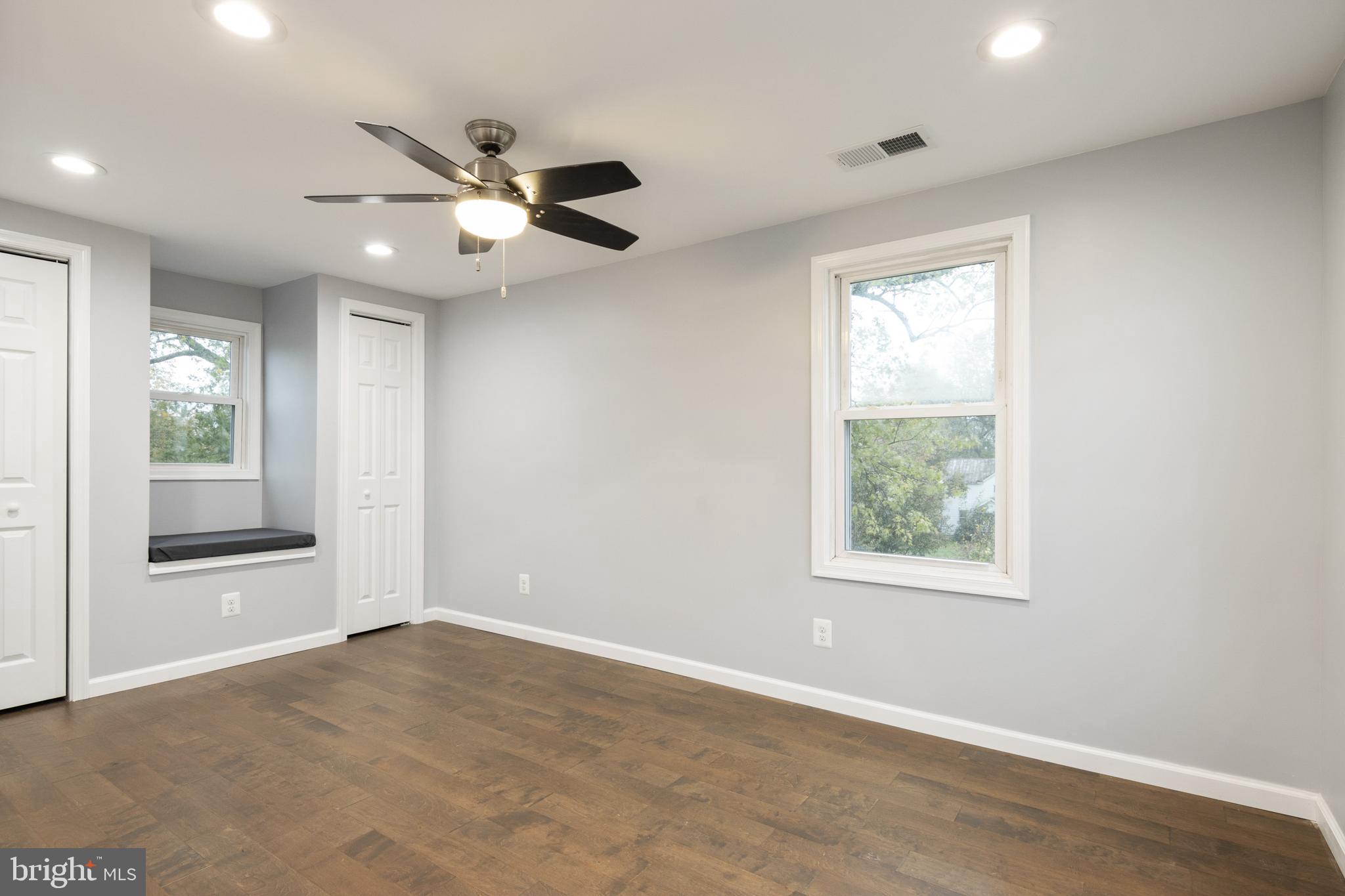21713 Middletown Road Freeland, MD 21053 - Photo 28 of 41 Bedroom 2 with window seat