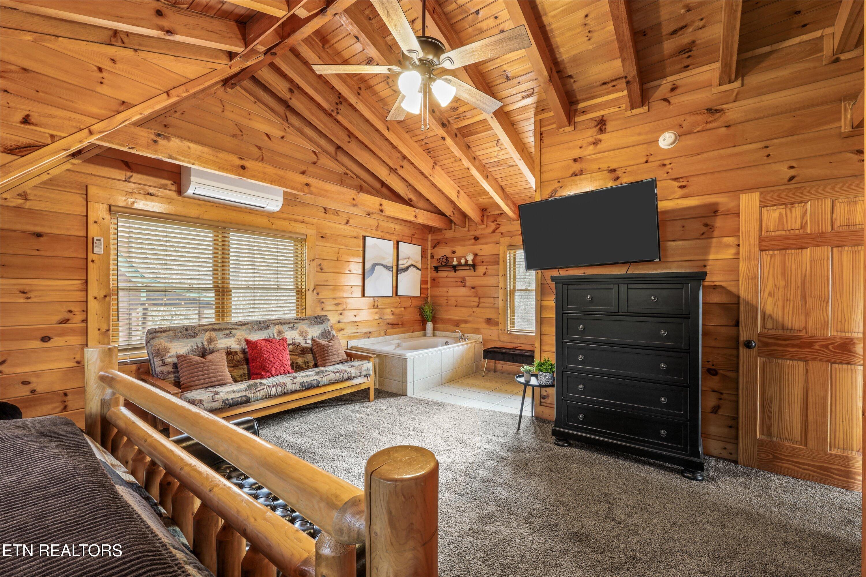 2012 Bear Creek Way Sevierville, TN 37862 - Photo 15 of 42 Primary Suite