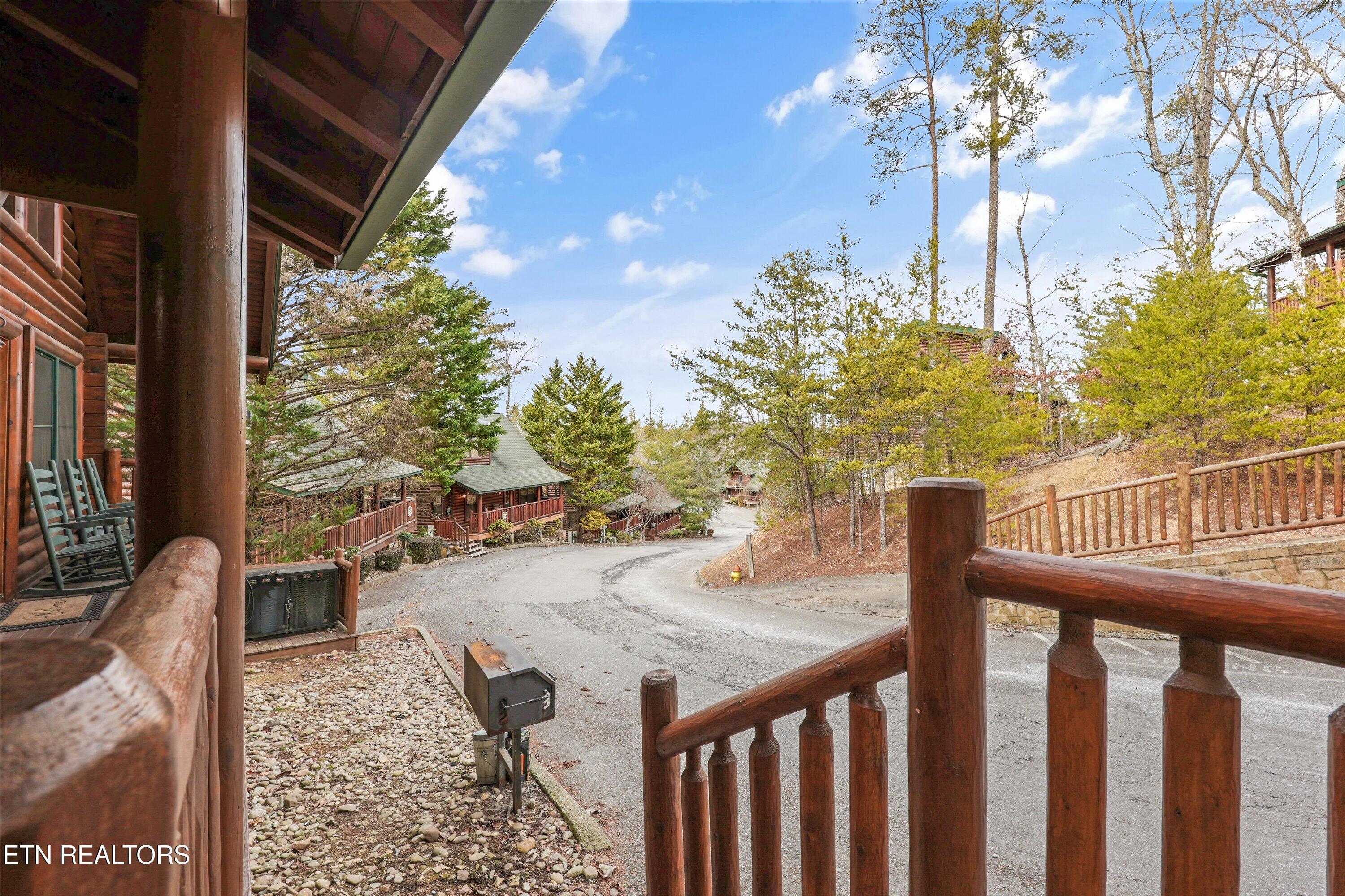 2012 Bear Creek Way Sevierville, TN 37862 - Photo 34 of 42 Front Exterior