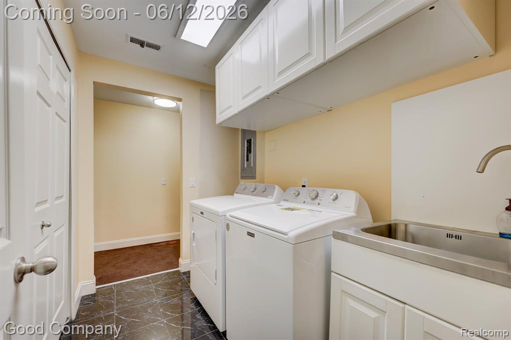 29941 Fox Run Circle Warren, MI 48092 - Photo 27 of 35