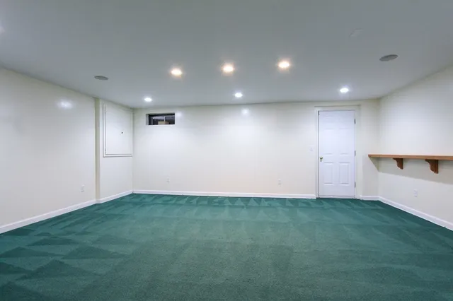 $5,000 | 6 Adams Street, Unit 1, Newton, MA 02460