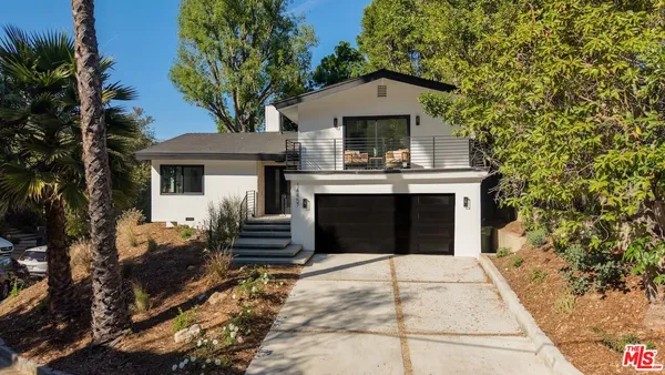 $1,675,000 | 14457 Glorietta Drive, Sherman Oaks, CA 91423