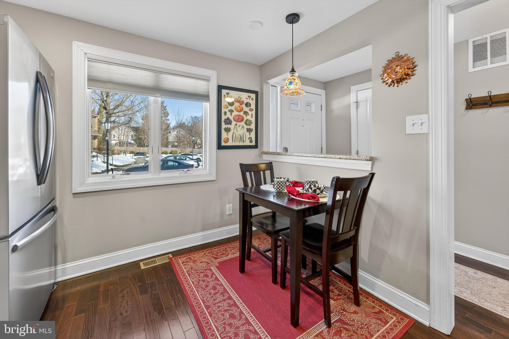 22 East Close Moorestown, NJ 08057 - Photo 4 of 19