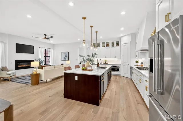 $795,000 | 4329 Westminster Place, Unit 1W, St. Louis, MO 63108