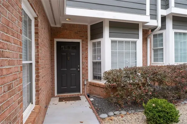 $2,800 | 2680 Pine Tree Road Northeast, Unit 5, Atlanta, GA 30324