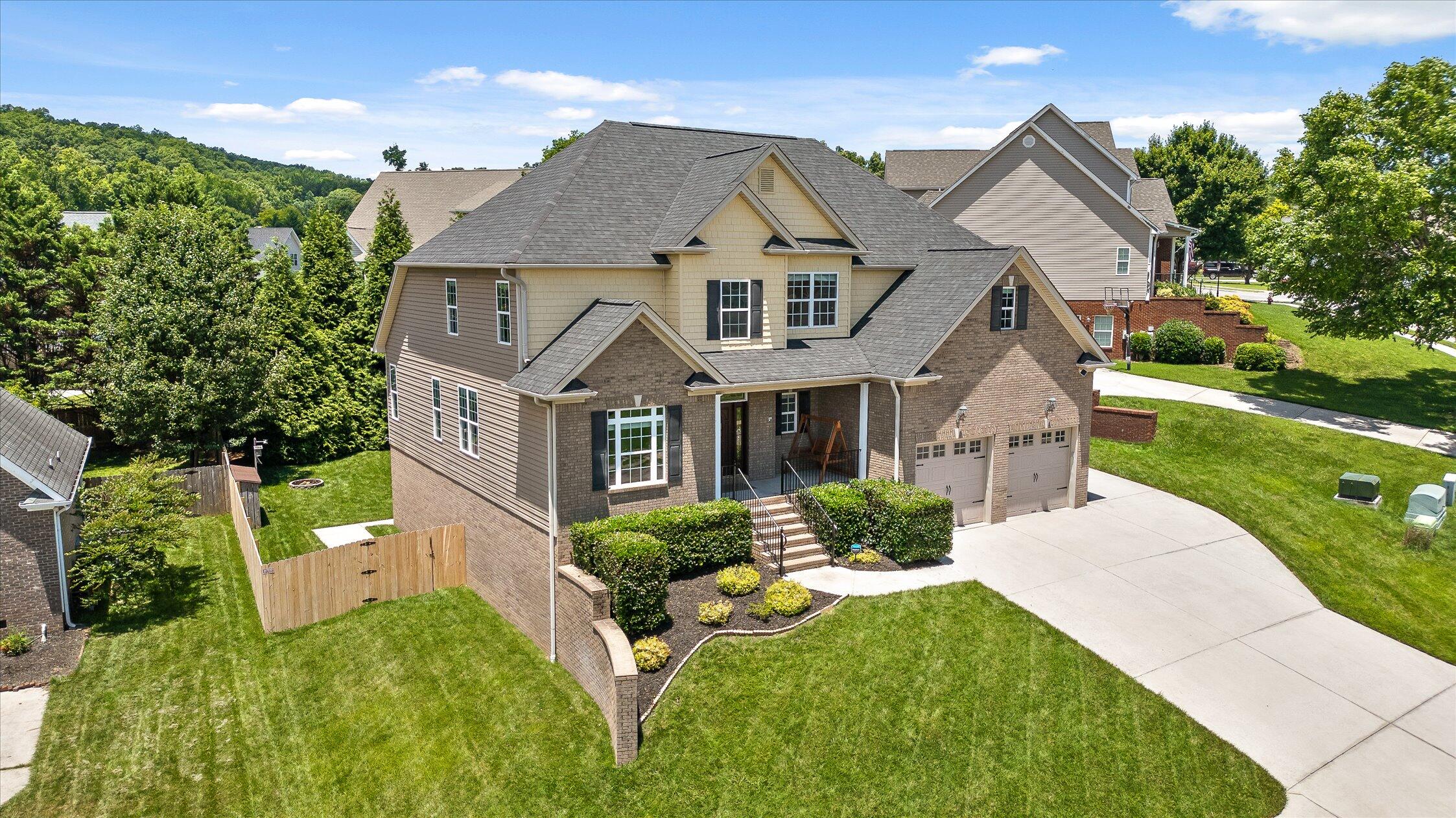9875 Fieldcrest Drive Apison, TN 37302 - Photo 3 of 67 Front Aerial