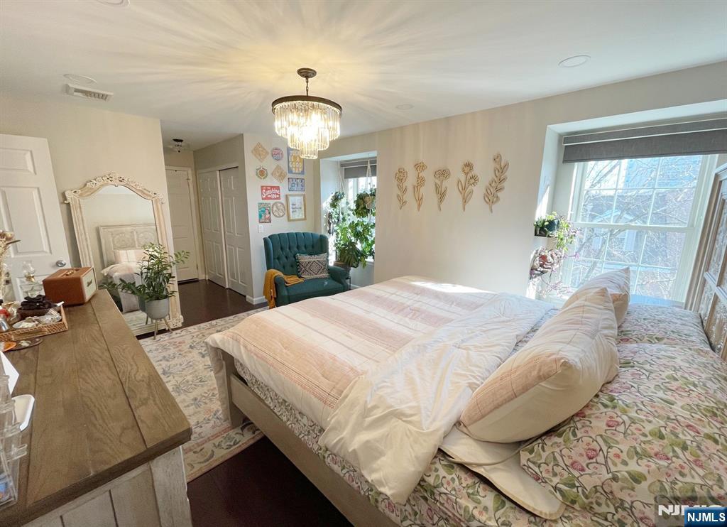 100 Crown Court, Unit 473 Edgewater, NJ 07020 - Photo 10 of 24