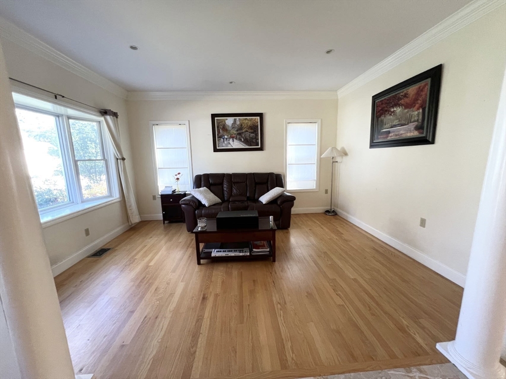 15 Stimson Avenue Lexington, MA 02421 - Photo 4 of 19