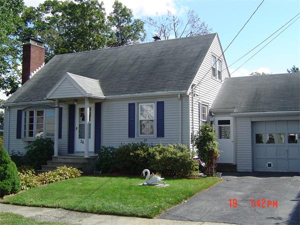 26 Hartford Road Worcester, MA 01606 - Photo 1 of 19 Gallery Image 1