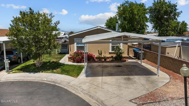 $165,000 | 1501 East Avenue I, Lancaster, CA 93535