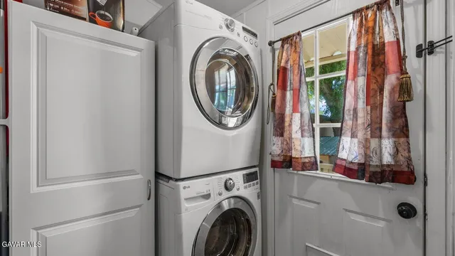 $165,000 | 1501 East Avenue I, Lancaster, CA 93535