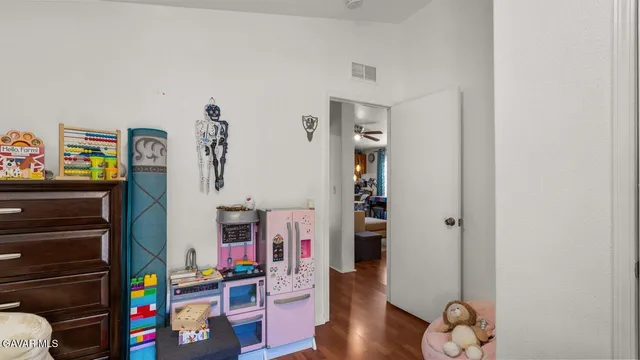 $165,000 | 1501 East Avenue I, Lancaster, CA 93535