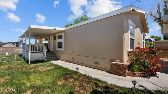$165,000 | 1501 East Avenue I, Lancaster, CA 93535