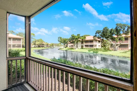 $10,000 | 512 Brackenwood Place, Palm Beach Gardens, FL 33418