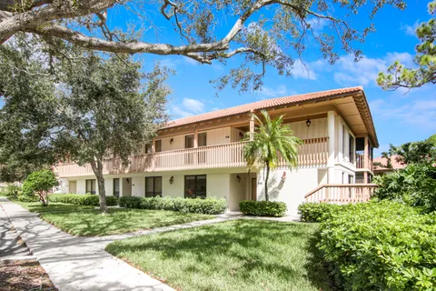 $10,000 | 512 Brackenwood Place, Palm Beach Gardens, FL 33418