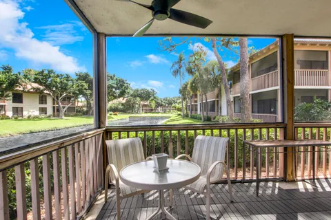 $10,000 | 512 Brackenwood Place, Palm Beach Gardens, FL 33418