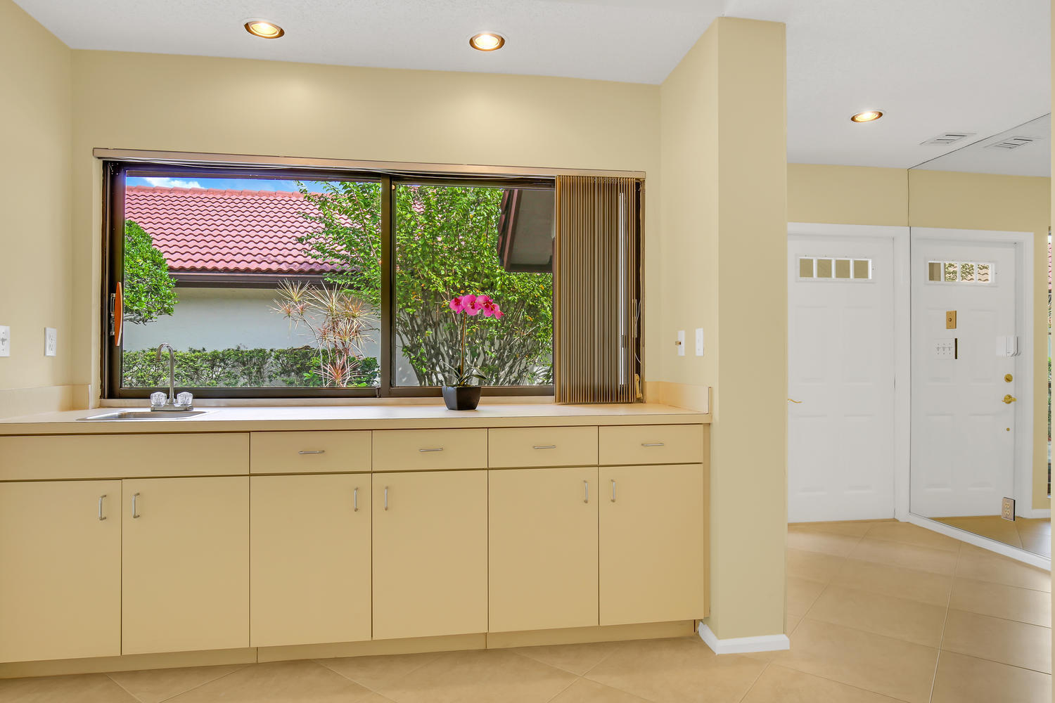 21741 Club Villa Terrace Boca Raton, FL 33433 - Photo 14 of 28 21741 Club Villa Terrace Boca-large-008-