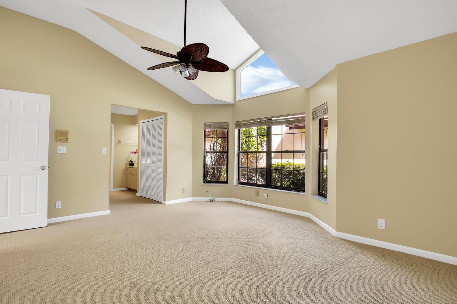 21741 Club Villa Terrace Boca Raton, FL 33433 - Photo 22 of 28 21741 Club Villa Terrace Boca-large-016-