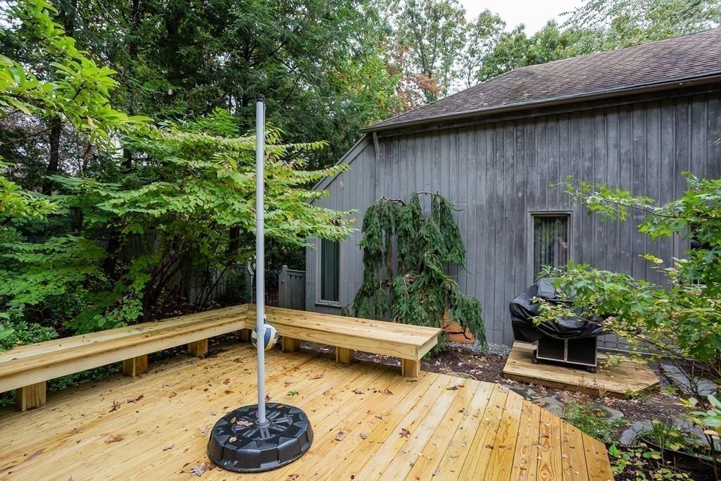 217 Ardsley Road Longmeadow, MA 01106 - Photo 4 of 42