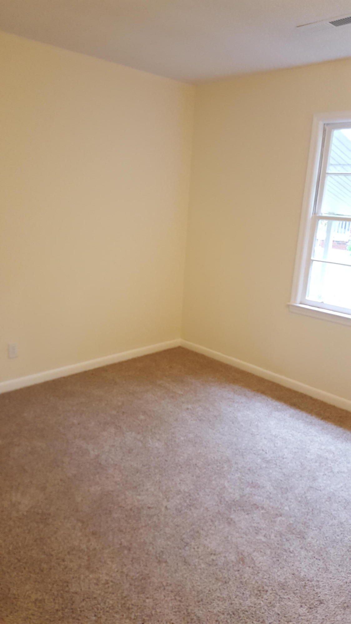 11 Cranford Road Goose Creek, SC 29445 - Photo 5 of 21 11 Cran bedroom