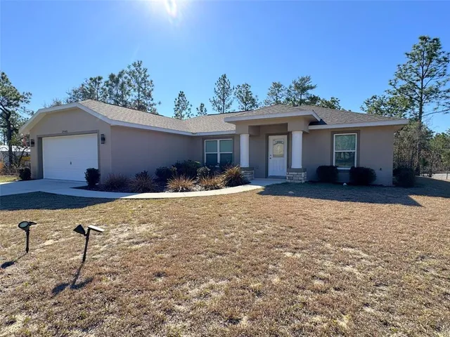 $2,300 | 3940 West Penton Place, Citrus Springs, FL 34433