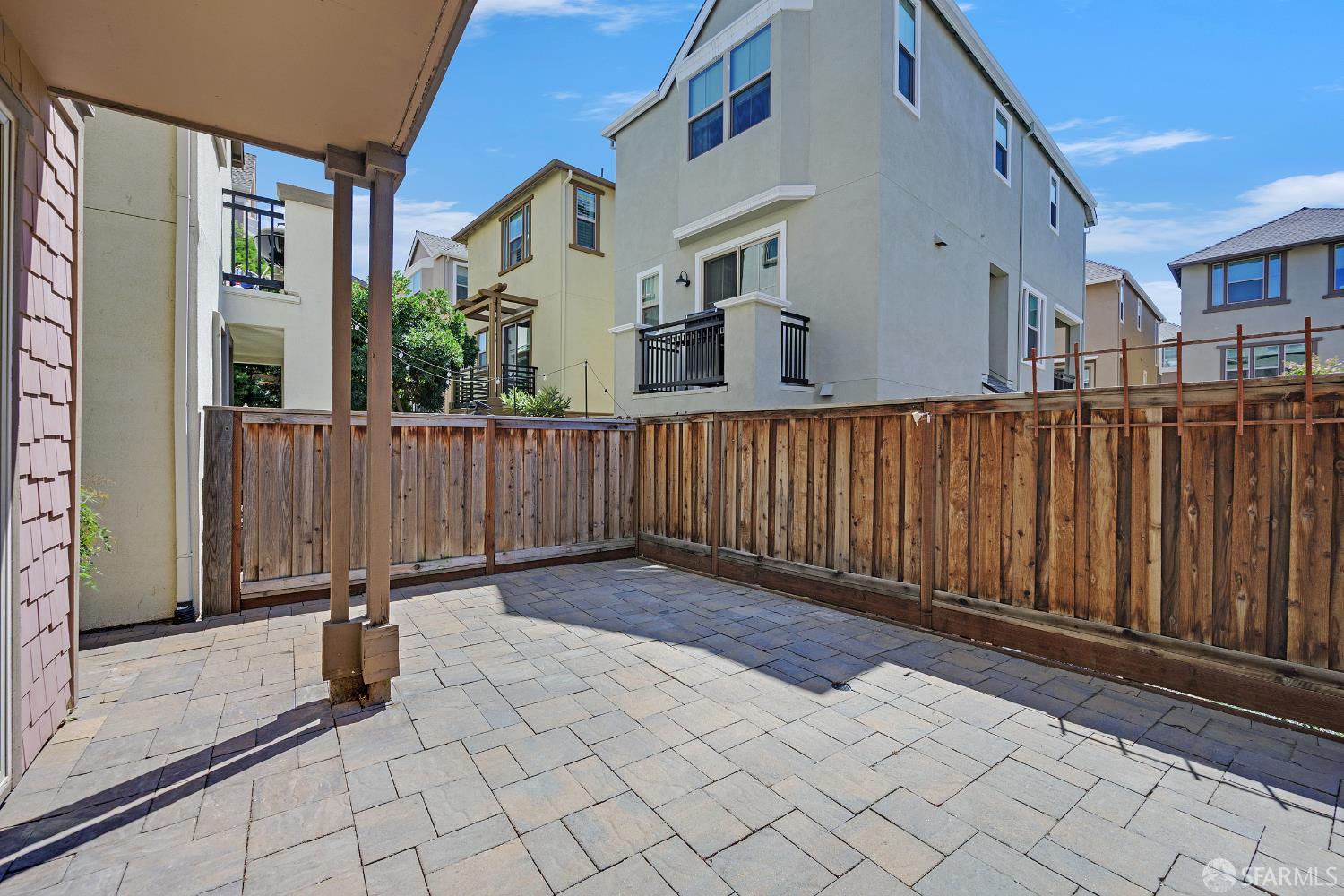 2908 Worthing Common Livermore, CA 94550 - Photo 31 of 33 a view of a terrace with wooden fence