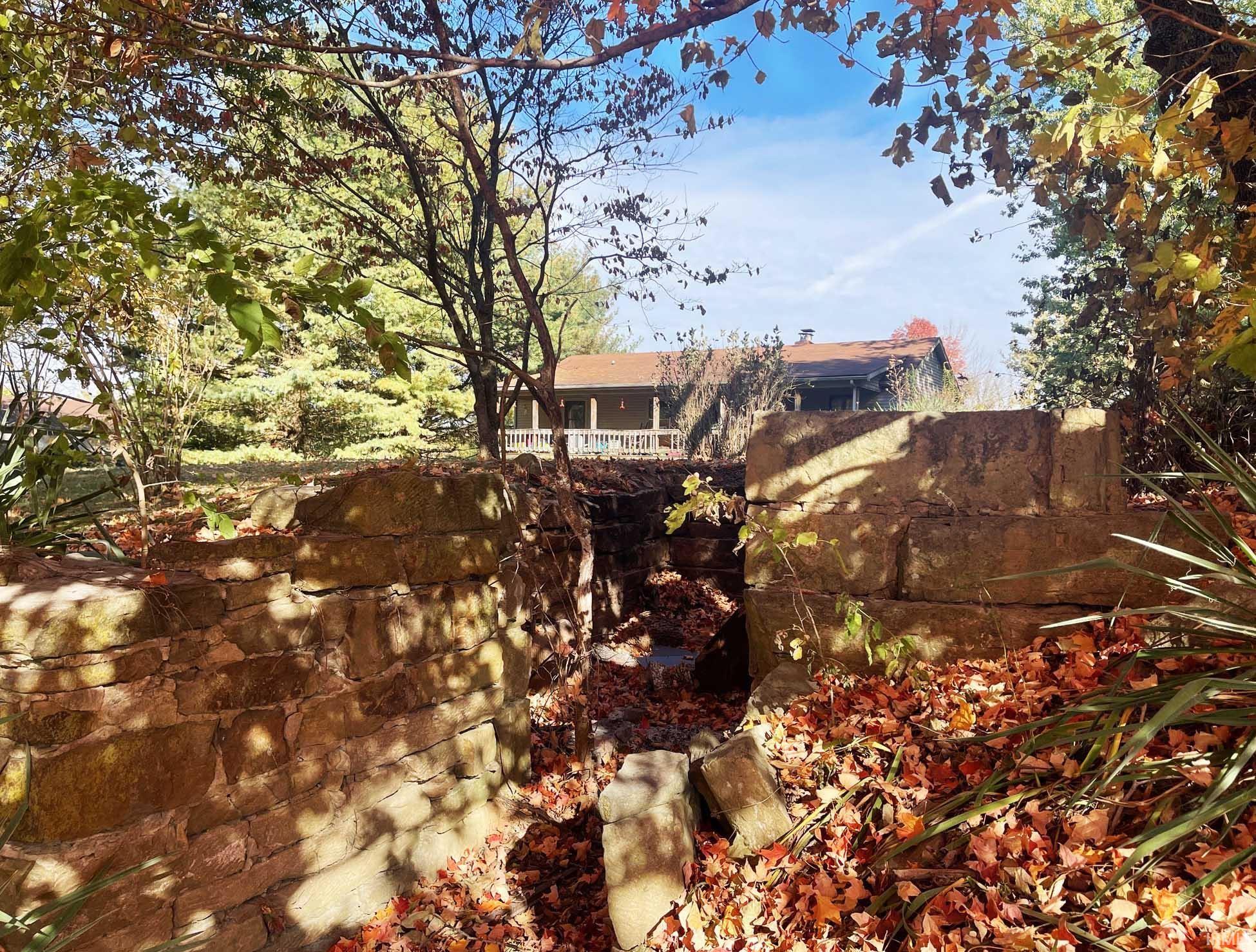 8619 North Fire Station Road Bloomfield, IN 47424 - Photo 14 of 21