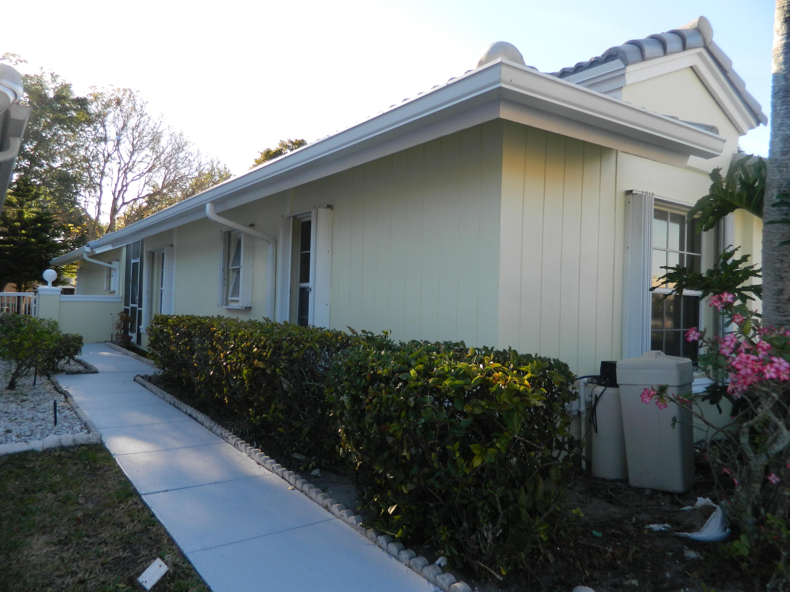 10285 Boca Springs Drive Boca Raton, FL 33428 - Photo 5 of 19 DSCN3889