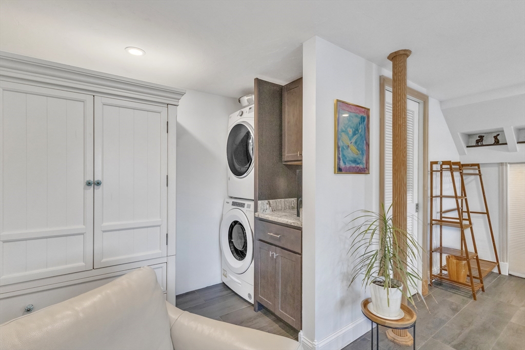 864 South Road Ashby, MA 01431 - Photo 16 of 32