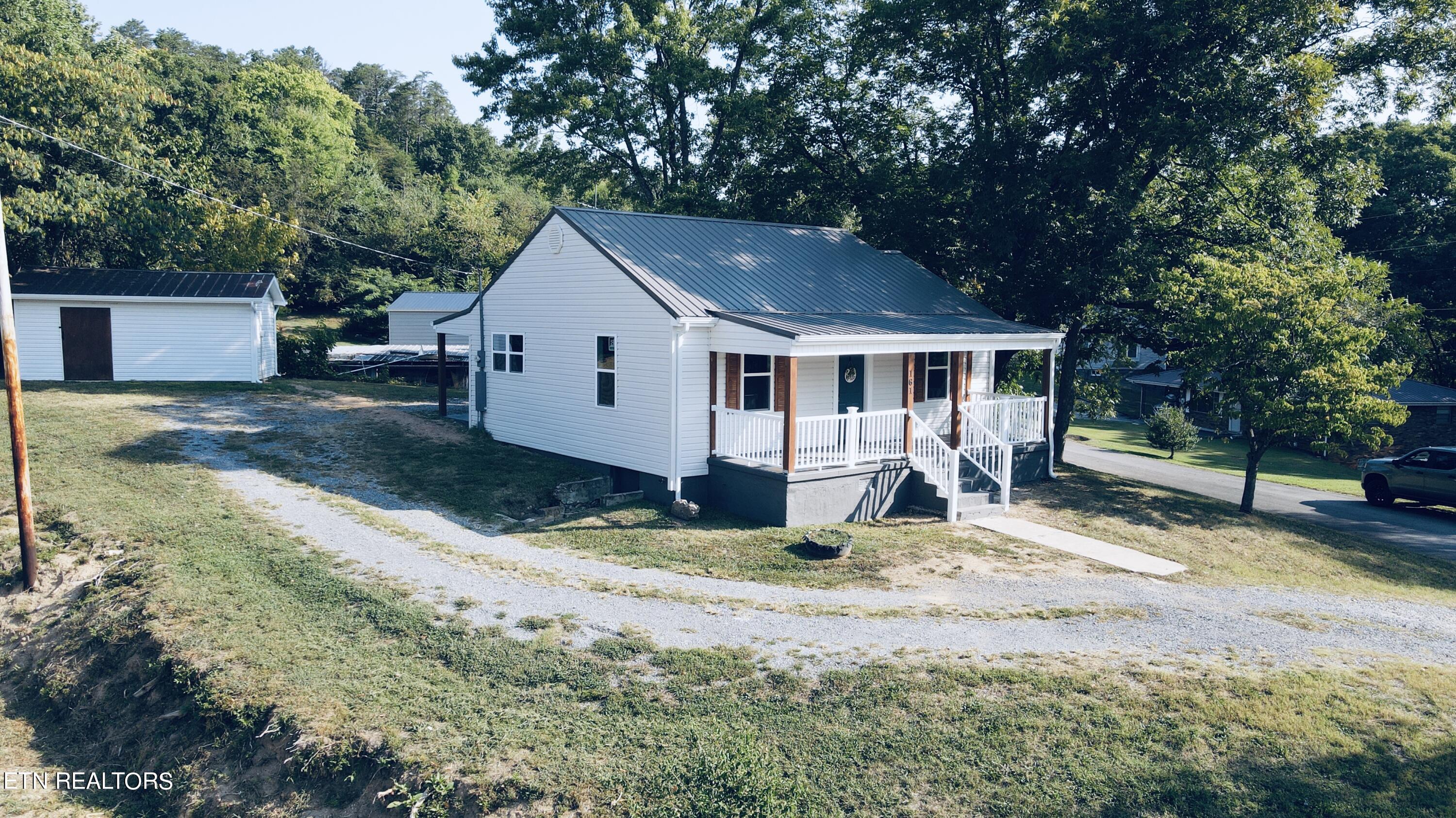 161 Rhea Street Newport, TN 37821 - Photo 17 of 19 dji_fly_20240831_095352_318_172511244433