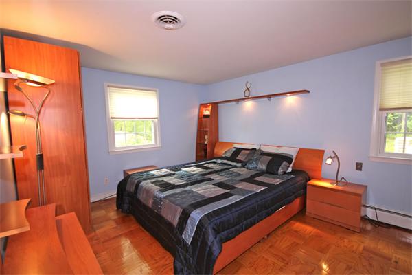 16 Woodleigh Road Framingham, MA 01701 - Photo 9 of 17