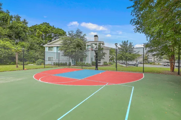$2,500 | 271 Alexandra Drive, Unit 10, Mount Pleasant, SC 29464