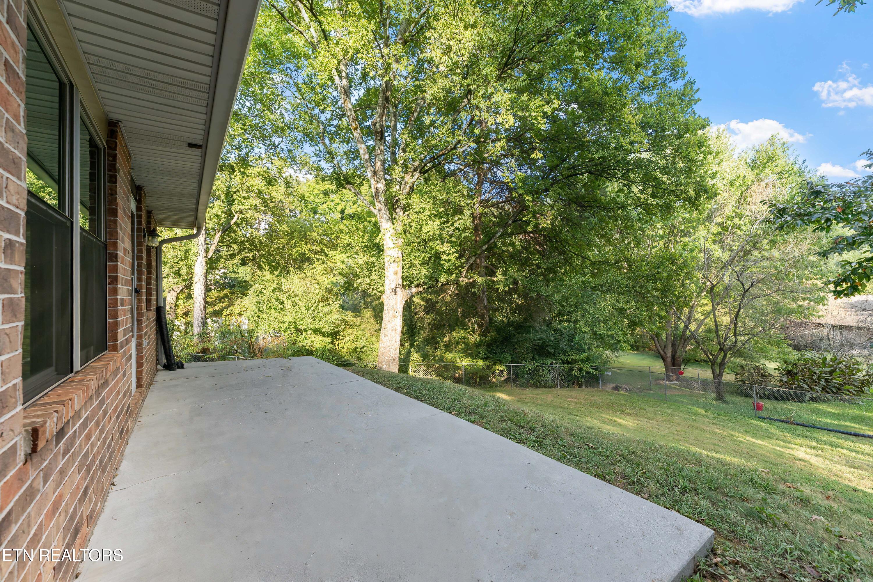 11318 Snyder Road Knoxville, TN 37932 - Photo 26 of 33 Snyder Rd House knoxville