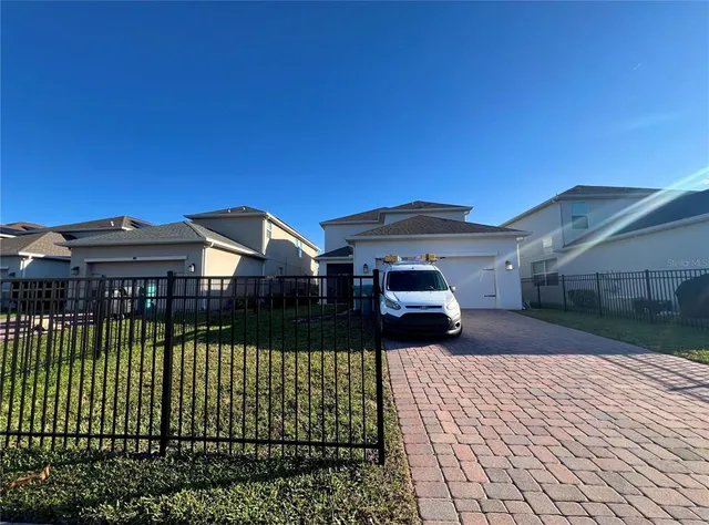 $3,200 | 11925 Fiction Avenue, Orlando, FL 32832