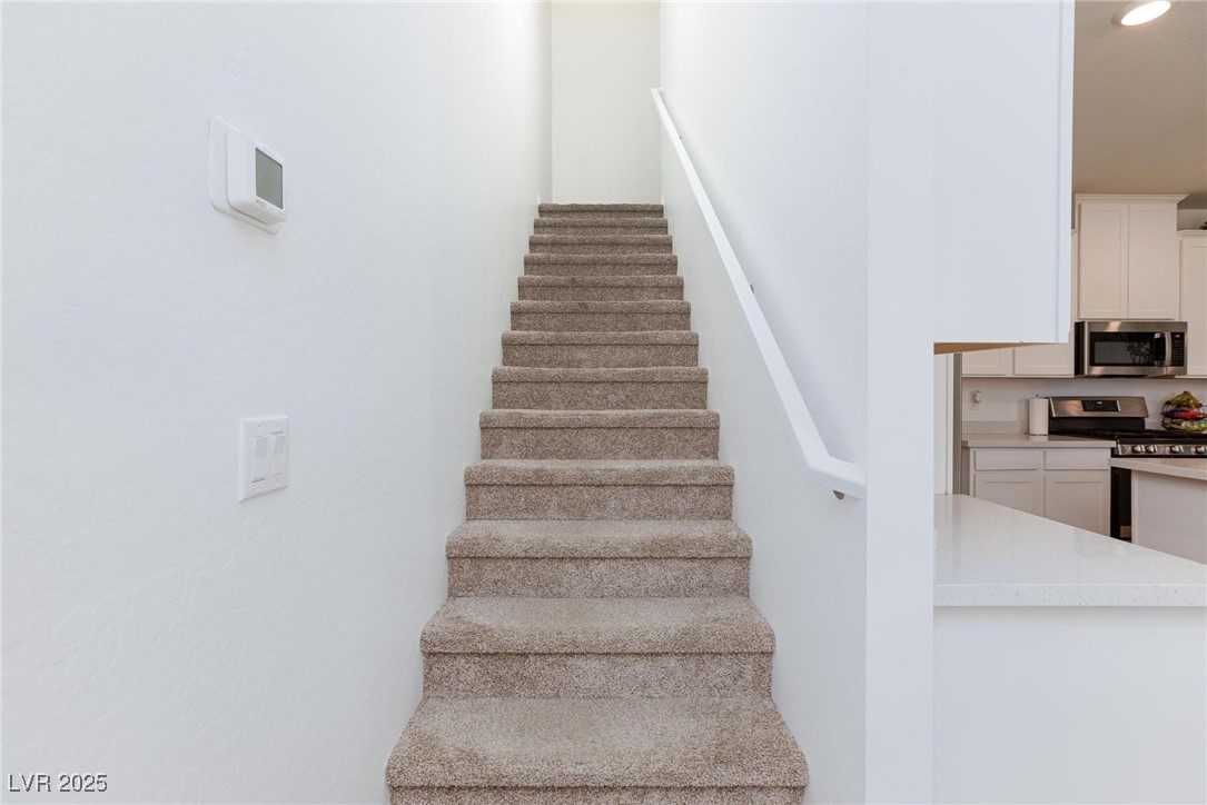 9652 Rankin Ridge Las Vegas, NV 89178 - Photo 11 of 29