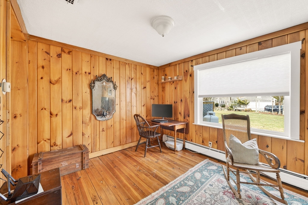 26 Division Road Dartmouth, MA 02747 - Photo 15 of 31