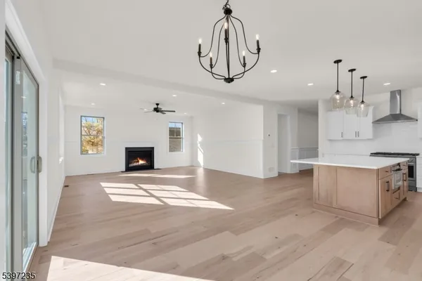 $1,249,000 | 8 Church Street, Stockton, NJ 08559