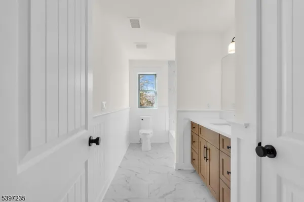 $1,249,000 | 8 Church Street, Stockton, NJ 08559