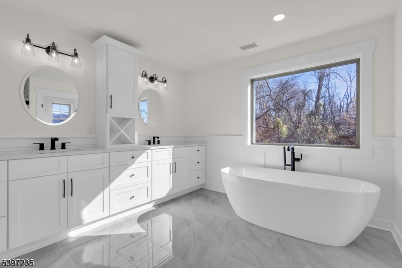 8 Church Street Stockton, NJ 08559 - Photo 27 of 43