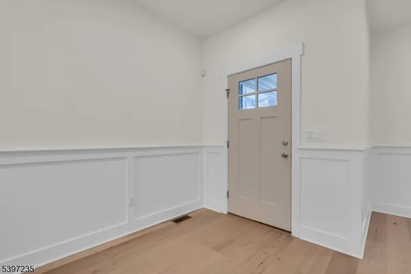 $1,249,000 | 8 Church Street, Stockton, NJ 08559