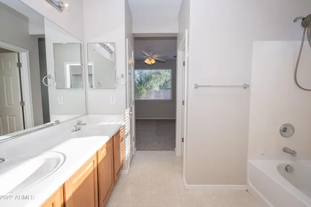 $2,300 | 3862 West Ashton Drive, Phoenix, AZ 85086