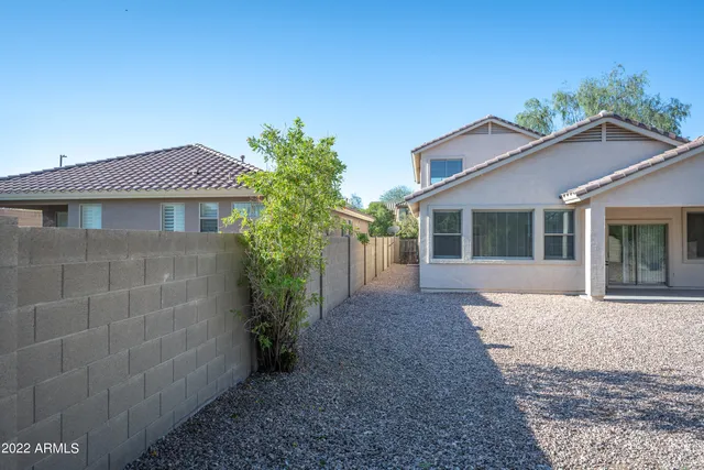 $2,300 | 3862 West Ashton Drive, Phoenix, AZ 85086
