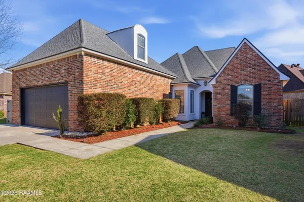 $445,000 | 116 Spring Cypress Drive, Broussard, LA 70518