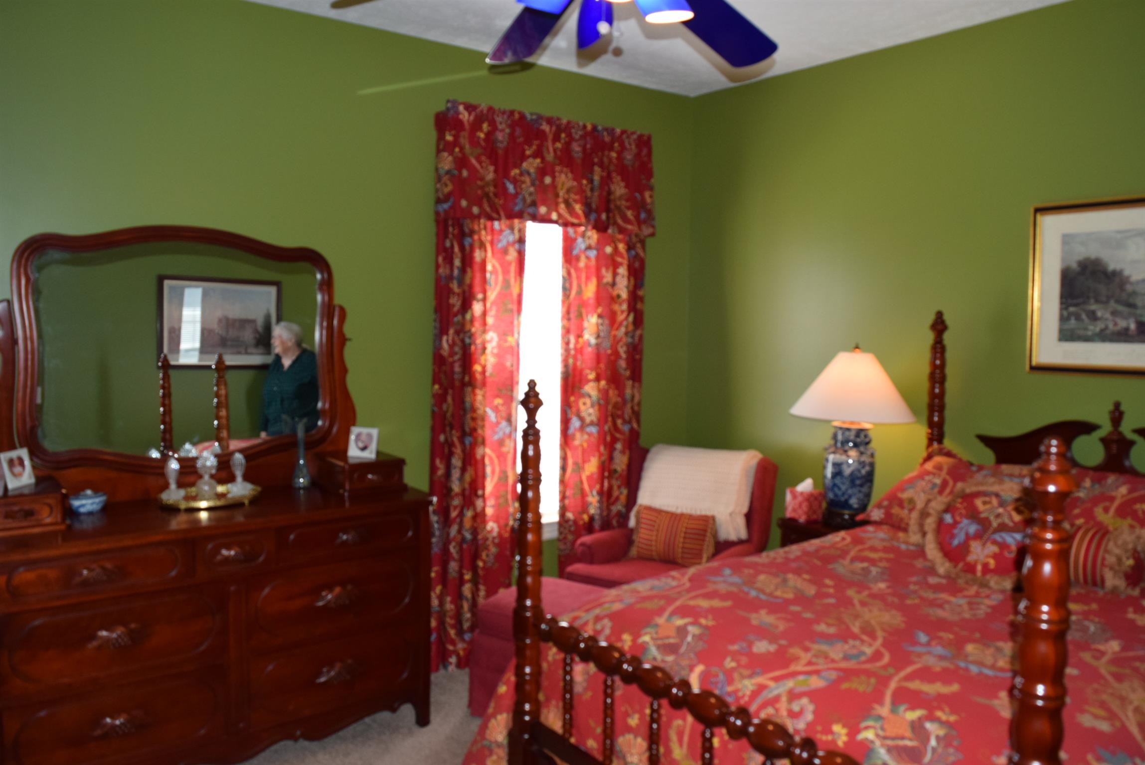 8936 Fredonia Road Manchester, TN 37355 - Photo 12 of 25 a bedroom with a bed and a mirror